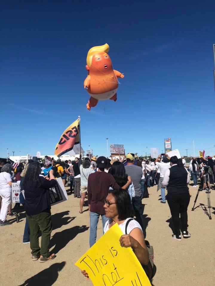 Les manifestants mexicains à Calexico