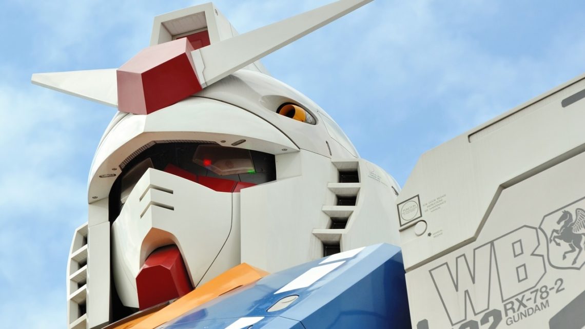 Humanoïde au Japon : le robot géant Gundam fait ses débuts