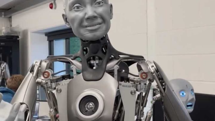 Un robot aux expressions humaines ultra réalistes