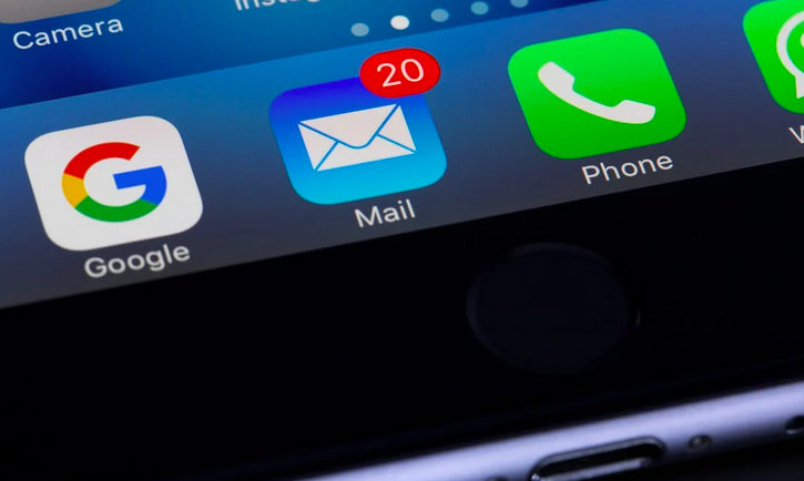 Email : pourquoi « se désabonner » est risqué