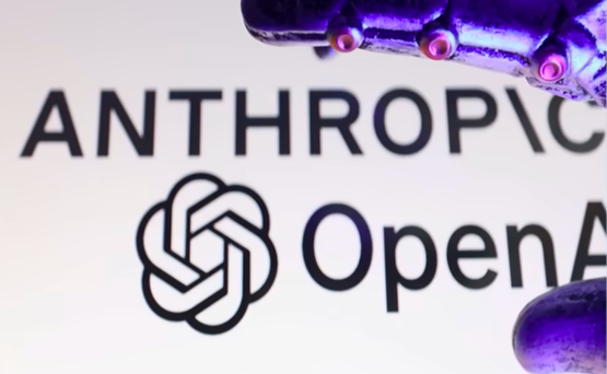 Anthropic distance OpenAI dans la course aux profits