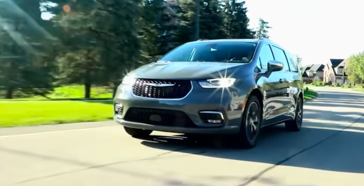 Chrysler, géant américain au bord du gouffre